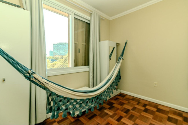 Imagem Imóvel com 3 Quartos à Venda, em Cidade Baixa - Porto Alegre Imagem Imóvel com 3 Quartos à Venda, em Cidade Baixa - Porto Alegre