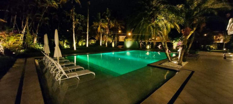 Casa com 8 Quartos à Venda, 12.000 m² em Jardim Acapulco - Guarujá