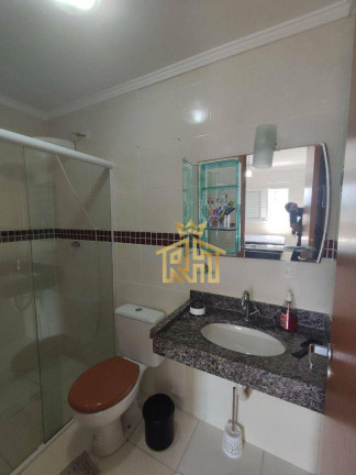 Imagem Apartamento com 2 Quartos à Venda, 71 m² em Vila Tupi - Praia Grande