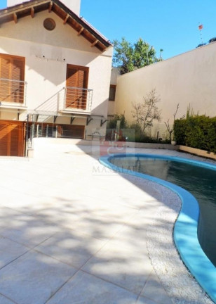 Imagem Casa com 4 Quartos à Venda, 350 m² em Vila Assunção - Porto Alegre Imagem Casa com 4 Quartos à Venda, 350 m² em Vila Assunção - Porto Alegre