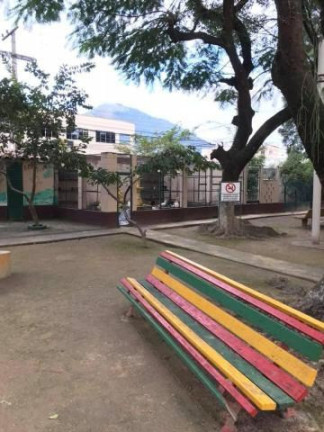 Imagem Imóvel com 2 Quartos para Alugar, 25 m² em Campo Grande - Rio De Janeiro Imagem Imóvel com 2 Quartos para Alugar, 25 m² em Campo Grande - Rio De Janeiro