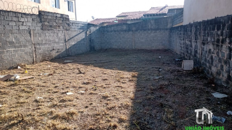 Imagem Terreno para Alugar, 257 m² em Jardim Morumbi - Bragança Paulista Imagem Terreno para Alugar, 257 m² em Jardim Morumbi - Bragança Paulista