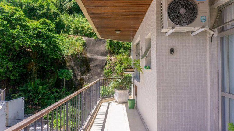 Imagem Apartamento com 3 Quartos à Venda, 125 m² em Ingá - Niterói Imagem Apartamento com 3 Quartos à Venda, 125 m² em Ingá - Niterói