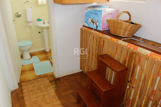 Imagem Imóvel com 3 Quartos à Venda, 126 m² em Farroupilha - Porto Alegre Imagem Imóvel com 3 Quartos à Venda, 126 m² em Farroupilha - Porto Alegre