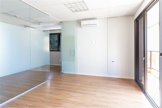 Imagem Sala Comercial à Venda, em Consolação - São Paulo Imagem Sala Comercial à Venda, em Consolação - São Paulo