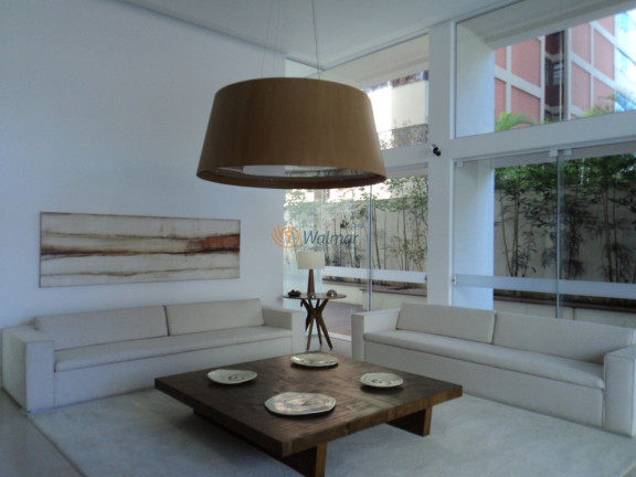 Imagem Imóvel com 3 Quartos à Venda, 151 m² em Cambuí - Campinas