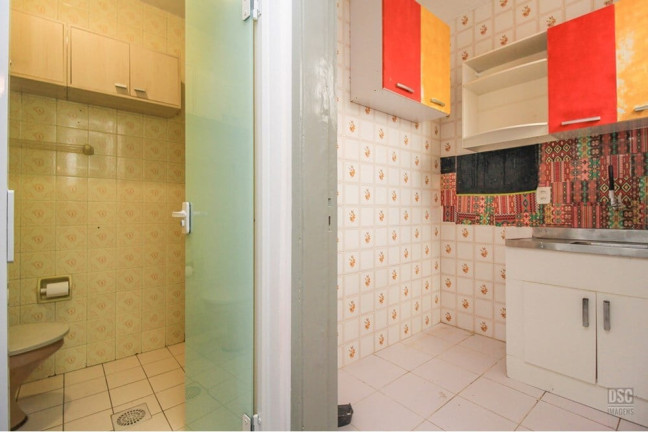 Imagem Imóvel com 1 Quarto à Venda, 26 m² em Santana - Porto Alegre Imagem Imóvel com 1 Quarto à Venda, 26 m² em Santana - Porto Alegre