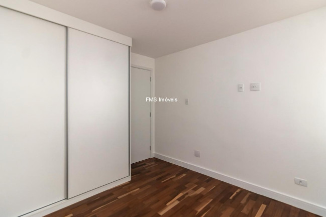 Imagem Imóvel com 4 Quartos à Venda, 120 m² em Santa Cecília - São Paulo Imagem Imóvel com 4 Quartos à Venda, 120 m² em Santa Cecília - São Paulo