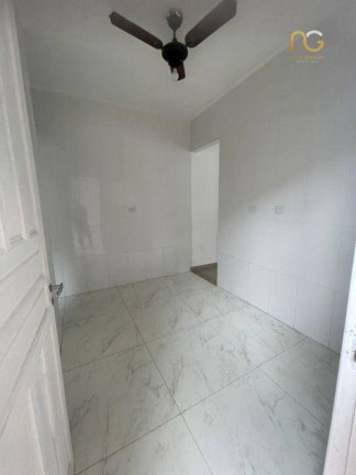 Imagem Casa com 1 Quarto à Venda, 40 m² em Vila Assunção - Praia Grande Imagem Casa com 1 Quarto à Venda, 40 m² em Vila Assunção - Praia Grande