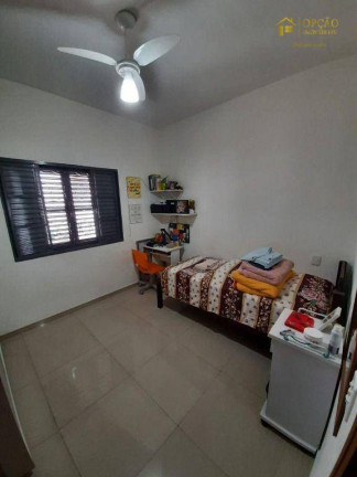 Imagem Casa com 3 Quartos à Venda, 220 m² em Jardim Aeroporto I - Itu Imagem Casa com 3 Quartos à Venda, 220 m² em Jardim Aeroporto I - Itu