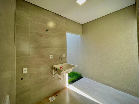 Imagem Casa com 3 Quartos à Venda, 180 m² em Cuiabá Imagem Casa com 3 Quartos à Venda, 180 m² em Cuiabá