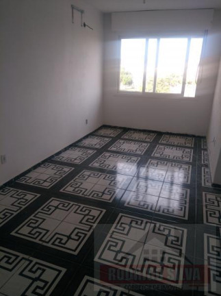 Apartamento com 2 Quartos à Venda, 58 m² em Parque Dos Maias - Porto Alegre