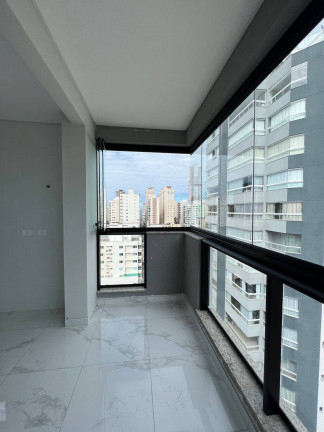 Imagem Apartamento com 3 Quartos à Venda, 93 m² em Meia Praia - Itapema Imagem Apartamento com 3 Quartos à Venda, 93 m² em Meia Praia - Itapema