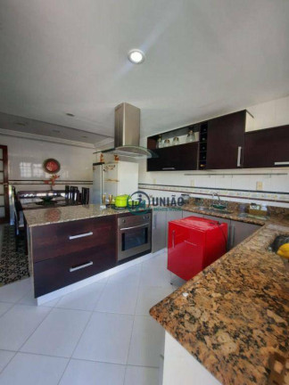 Imagem Casa com 5 Quartos à Venda, 330 m² em Itaipu - Niterói Imagem Casa com 5 Quartos à Venda, 330 m² em Itaipu - Niterói