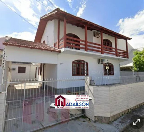 Imagem Imóvel com 4 Quartos à Venda, 