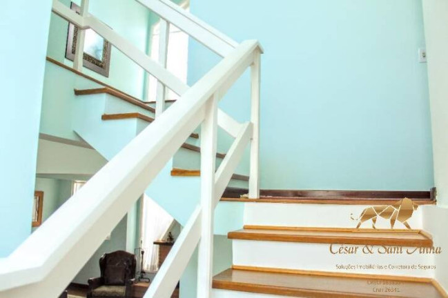 Imagem Casa com 3 Quartos à Venda, 200 m² em Alto Capivari - Campos Do Jordão Imagem Casa com 3 Quartos à Venda, 200 m² em Alto Capivari - Campos Do Jordão