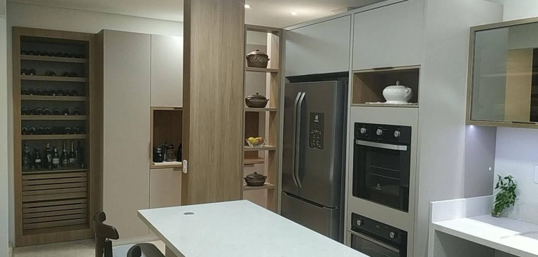Imagem Casa com 4 Quartos à Venda, 567 m² em João Paulo - Florianópolis Imagem Casa com 4 Quartos à Venda, 567 m² em João Paulo - Florianópolis