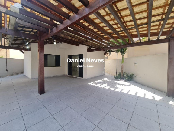 Imagem Casa de Condomínio com 4 Quartos à Venda, 270 m² em Buraquinho - Lauro De Freitas Imagem Casa de Condomínio com 4 Quartos à Venda, 270 m² em Buraquinho - Lauro De Freitas