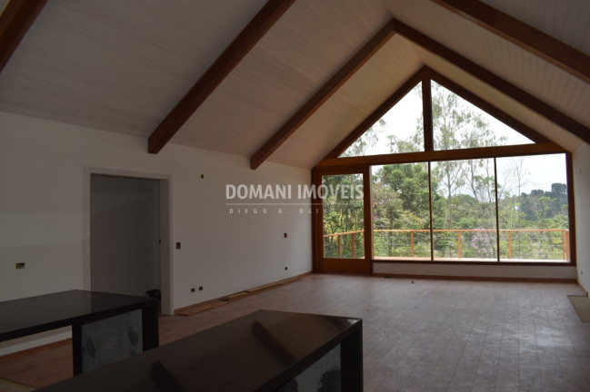 Imagem Casa com 3 Quartos à Venda, 197 m² em Região Do Atalaia - Campos Do Jordão Imagem Casa com 3 Quartos à Venda, 197 m² em Região Do Atalaia - Campos Do Jordão