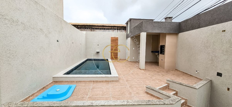 Imagem Casa de Condomínio com 3 Quartos à Venda, 90 m² em Centro - Lauro De Freitas Imagem Casa de Condomínio com 3 Quartos à Venda, 90 m² em Centro - Lauro De Freitas