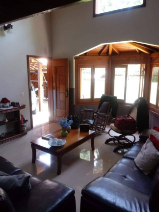 Imagem Casa com 3 Quartos à Venda, em Ponte Da Saudade - Nova Friburgo Imagem Casa com 3 Quartos à Venda, em Ponte Da Saudade - Nova Friburgo