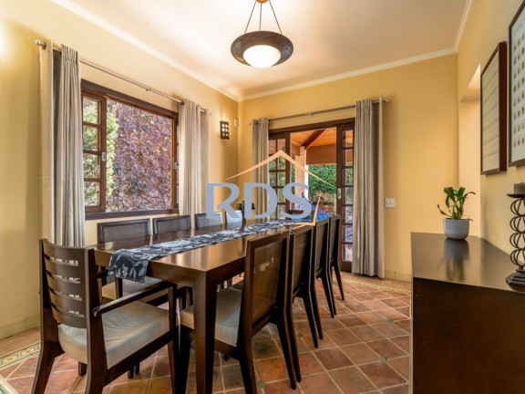 Imagem Sobrado com 6 Quartos à Venda, 349 m² em Nova Gardênia - Atibaia
