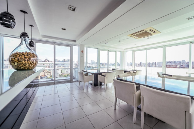 Imagem Apartamento com 1 Quarto à Venda, 49 m² em Centro Histórico - Porto Alegre Imagem Apartamento com 1 Quarto à Venda, 49 m² em Centro Histórico - Porto Alegre