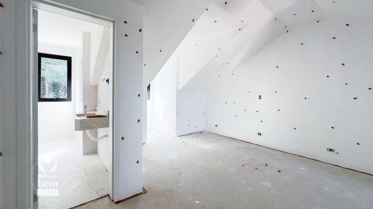 Imagem Sobrado com 3 Quartos à Venda, 190 m² em Campo Comprido - Curitiba Imagem Sobrado com 3 Quartos à Venda, 190 m² em Campo Comprido - Curitiba