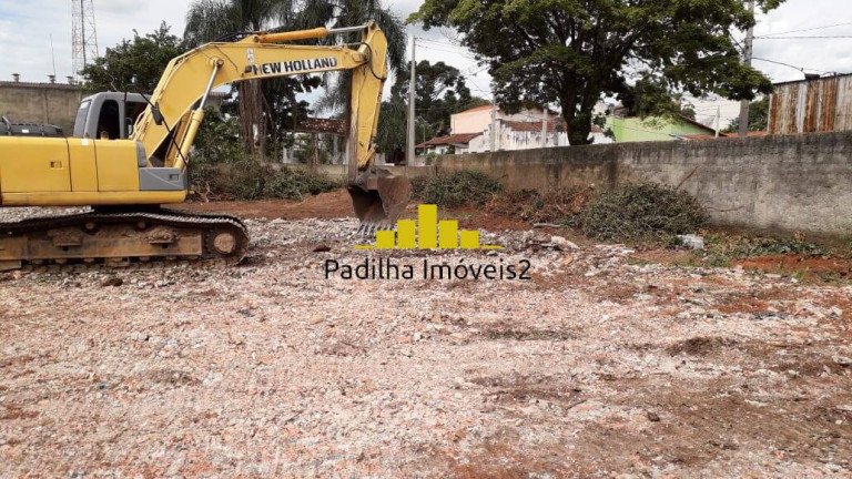 Imagem Terreno à Venda, 2.500 m² em Centro - Capela Do Alto Imagem Terreno à Venda, 2.500 m² em Centro - Capela Do Alto