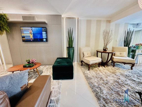 Imagem Apartamento com 3 Quartos à Venda, 135 m² em Centro - Balneário Camboriú Imagem Apartamento com 3 Quartos à Venda, 135 m² em Centro - Balneário Camboriú