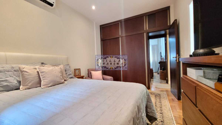 Imagem Apartamento com 3 Quartos à Venda, 130 m² em Copacabana - Rio De Janeiro Imagem Apartamento com 3 Quartos à Venda, 130 m² em Copacabana - Rio De Janeiro