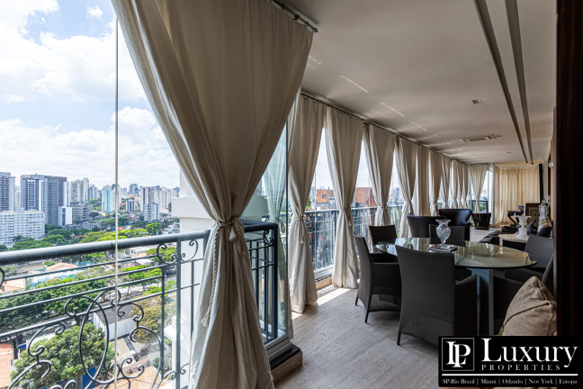 Imagem Apartamento com 2 Quartos à Venda, 400 m² em Moema - São Paulo Imagem Apartamento com 2 Quartos à Venda, 400 m² em Moema - São Paulo