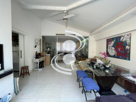 Imagem Casa com 4 Quartos à Venda, 250 m² em Barra Da Tijuca - Rio De Janeiro Imagem Casa com 4 Quartos à Venda, 250 m² em Barra Da Tijuca - Rio De Janeiro