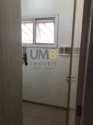 Imagem Sobrado com 3 Quartos à Venda, 244 m² em Guaíra - Curitiba Imagem Sobrado com 3 Quartos à Venda, 244 m² em Guaíra - Curitiba