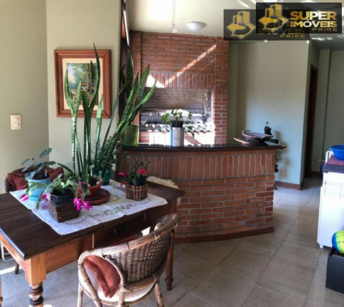 Imagem Casa com 3 Quartos à Venda, 396 m² em Areal - Pelotas Imagem Casa com 3 Quartos à Venda, 396 m² em Areal - Pelotas