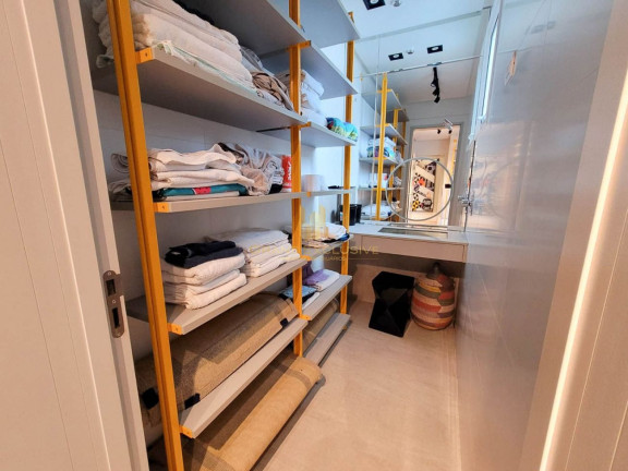 Imagem Apartamento com 3 Quartos à Venda, 172 m² em Centro - Balneário Camboriú