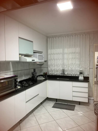 Imagem Casa com 3 Quartos à Venda, em Canhema - Diadema Imagem Casa com 3 Quartos à Venda, em Canhema - Diadema