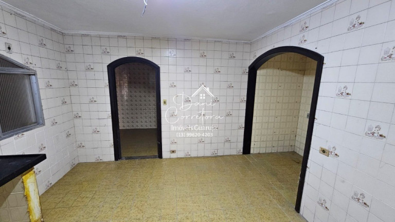 Imagem Sobrado com 3 Quartos à Venda,  em Pitangueiras - Guarujá