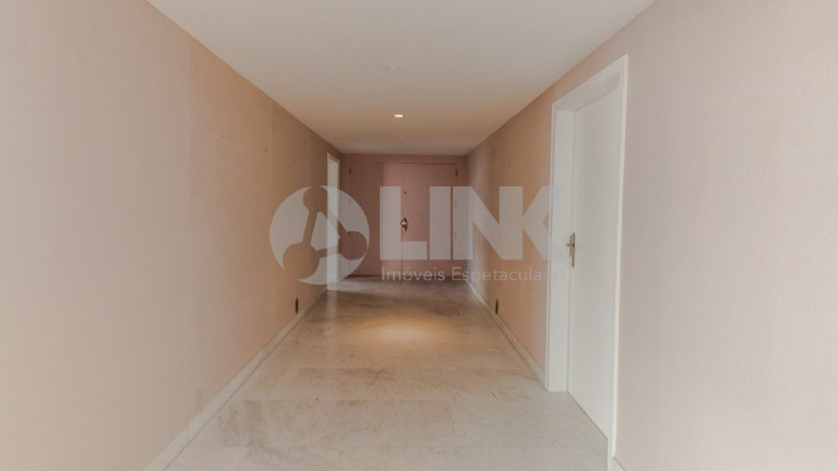 Imagem Apartamento com 3 Quartos à Venda, 381 m² em Moinhos De Vento - Porto Alegre Imagem Apartamento com 3 Quartos à Venda, 381 m² em Moinhos De Vento - Porto Alegre