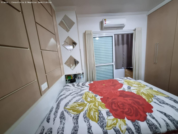 Imagem Sobrado com 3 Quartos à Venda, em Vila Homero Thon - Santo André Imagem Sobrado com 3 Quartos à Venda, em Vila Homero Thon - Santo André