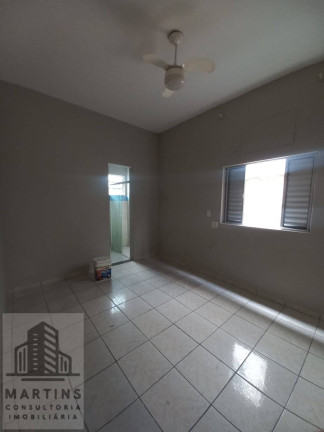 Imagem Kitnet com 1 Quarto à Venda, 35 m² em Encruzilhada - Santos Imagem Kitnet com 1 Quarto à Venda, 35 m² em Encruzilhada - Santos