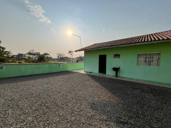 Imagem Casa com 6 Quartos à Venda, 230 m² em Salinas - Balneário Barra Do Sul Imagem Casa com 6 Quartos à Venda, 230 m² em Salinas - Balneário Barra Do Sul