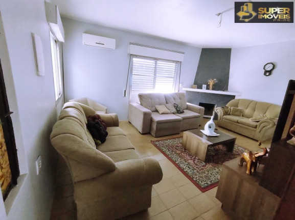 Imagem Casa com 2 Quartos à Venda, 592 m² em Três Vendas - Pelotas