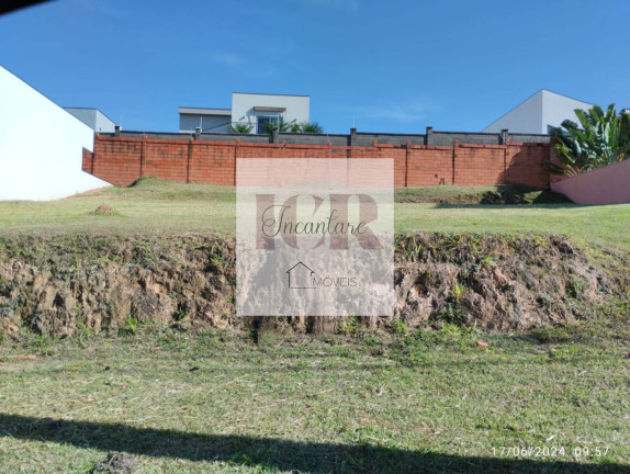 Terreno à Venda, 300 m² em Itapeva - Votorantim