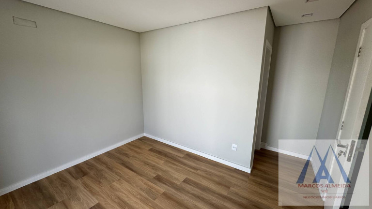 Imagem Casa de Condomínio com 3 Quartos à Venda, 210 m² em Cezar De Souza - Mogi Das Cruzes Imagem Casa de Condomínio com 3 Quartos à Venda, 210 m² em Cezar De Souza - Mogi Das Cruzes