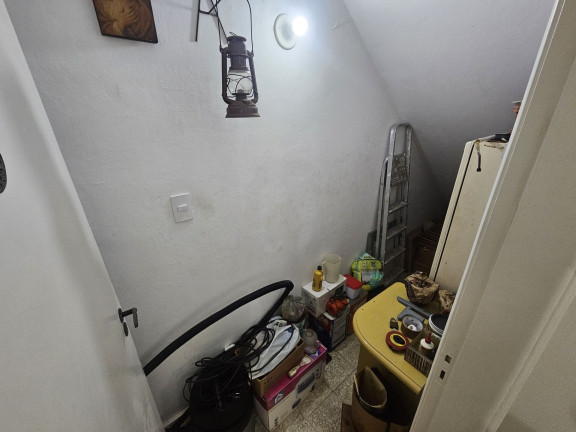 Imagem Casa com 4 Quartos à Venda, 285 m² em Embaré - Santos Imagem Casa com 4 Quartos à Venda, 285 m² em Embaré - Santos