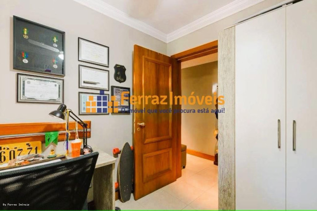 Imagem Apartamento com 3 Quartos à Venda, 154 m² em Tristeza - Porto Alegre Imagem Apartamento com 3 Quartos à Venda, 154 m² em Tristeza - Porto Alegre