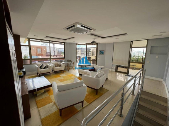 Cobertura com 4 Quartos à Venda, 290 m² em Icaraí - Niterói