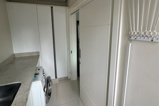 Imagem Imóvel com 3 Quartos à Venda, 136 m² em Centro - Balneário Camboriú Imagem Imóvel com 3 Quartos à Venda, 136 m² em Centro - Balneário Camboriú