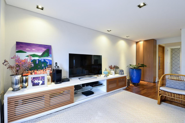 Imagem Apartamento com 3 Quartos à Venda, 140 m² em Indianópolis - São Paulo